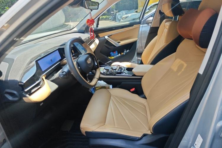 Used Geely Auto FX11 2023 1.5TD DCT Prestige Edition Left Front Seat