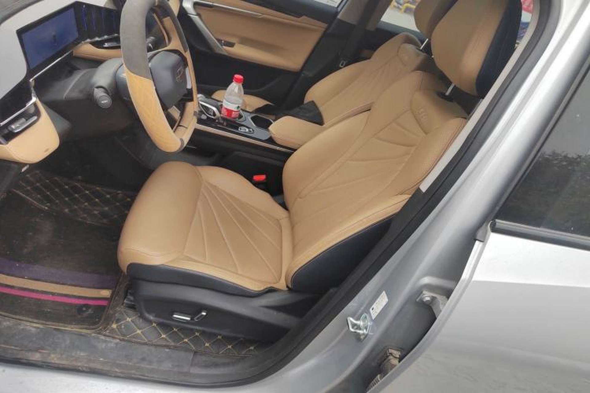 Used Geely Auto FX11 2023 1.5TD DCT Prestige Edition Left Front Seat