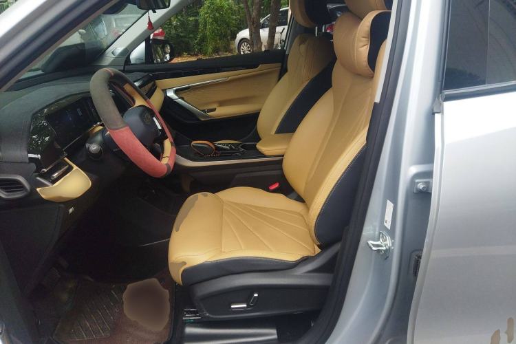 Used Geely Auto FX11 2023 1.5TD DCT Prestige Edition Left Front Seat