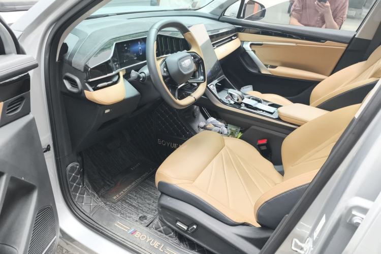 Used Geely Auto FX11 2023 1.5TD DCT Prestige Edition Left Front Seat