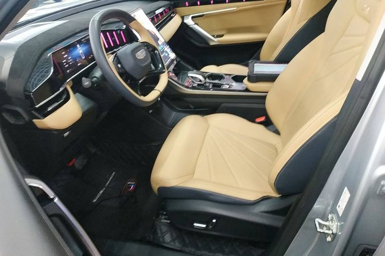 Used Geely Auto FX11 2023 1.5TD DCT Prestige Edition Left Front Seat