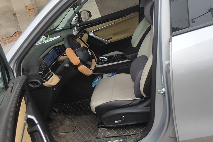 Used Geely Auto FX11 2023 1.5TD DCT Prestige Edition Left Front Seat