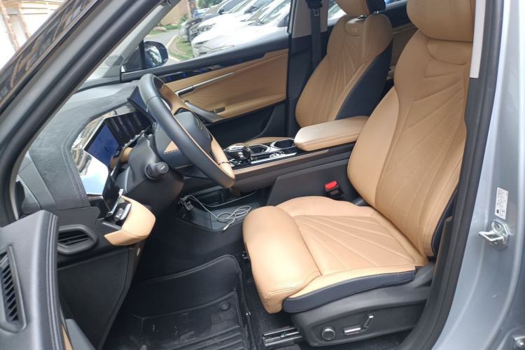 Used Geely Auto FX11 2023 2.0TD DCT Flagship Version Left Front Seat
