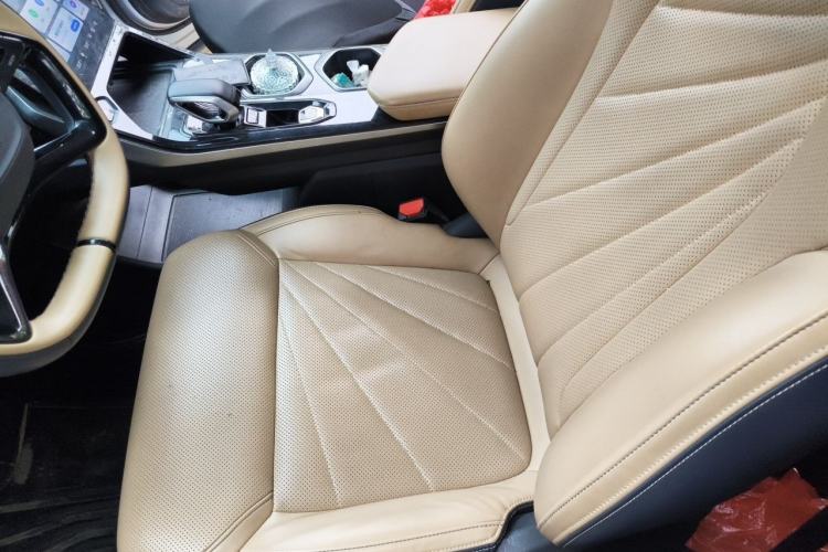 Used Geely Auto FX11 2023 2.0TD DCT Prestige Edition Left Front Seat