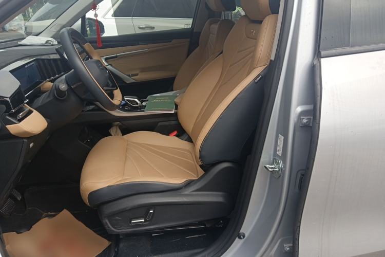 Used Geely Auto FX11 2023 1.5TD DCT Prestige Edition Left Front Seat