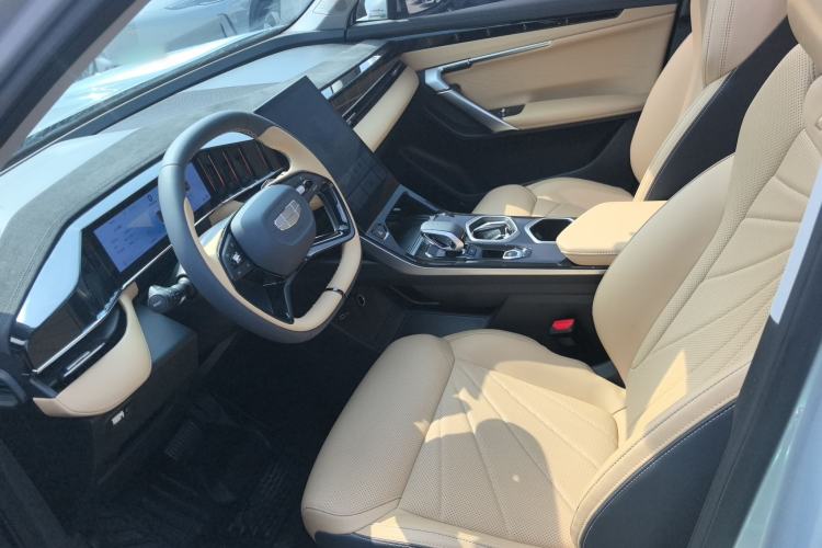 Used Geely Auto FX11 2023 1.5TD DCT Prestige Edition Left Front Seat