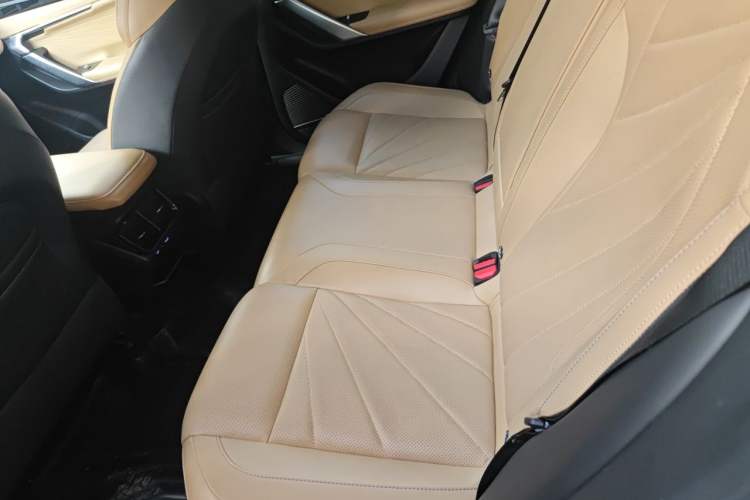 Used Geely Auto FX11 2023 1.5TD DCT Prestige Edition Left Rear Seat