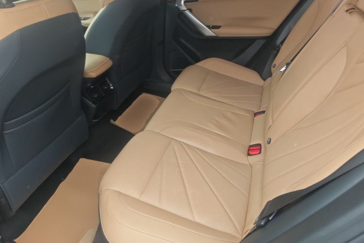 Used Geely Auto FX11 2023 1.5TD DCT Prestige Edition Left Rear Seat