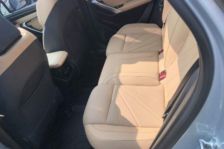 Used Geely Auto FX11 2023 1.5TD DCT Prestige Edition Left Rear Seat