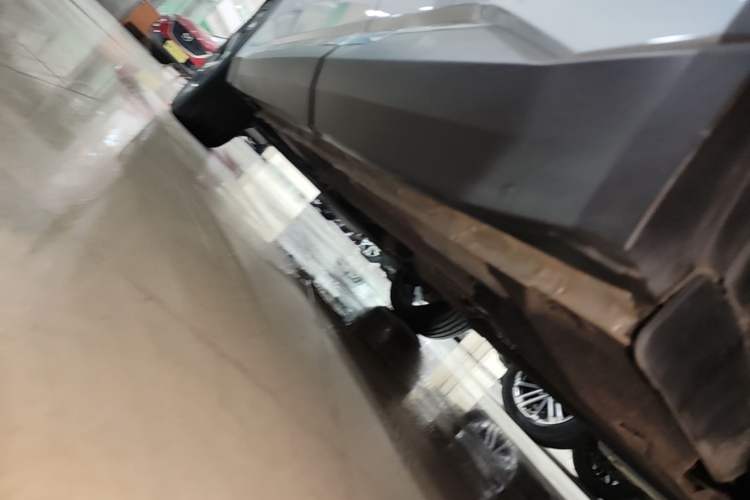 Used Geely Auto FX11 2023 1.5TD DCT Prestige Edition Left Side Sill