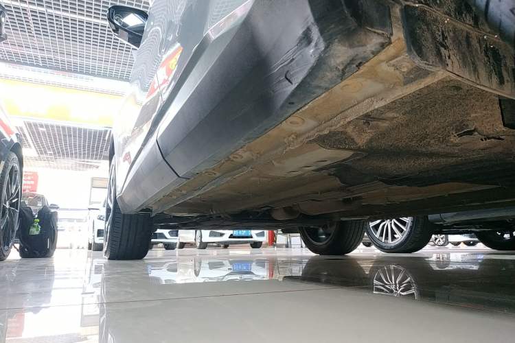 Used Geely Auto FX11 2023 1.5TD DCT Prestige Edition Left Side Sill