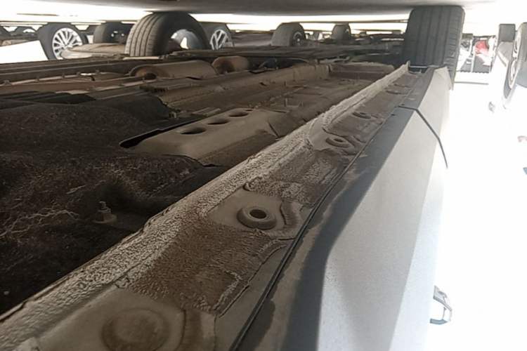Used Geely Auto FX11 2023 1.5TD DCT Glory Edition Left Side Sill
