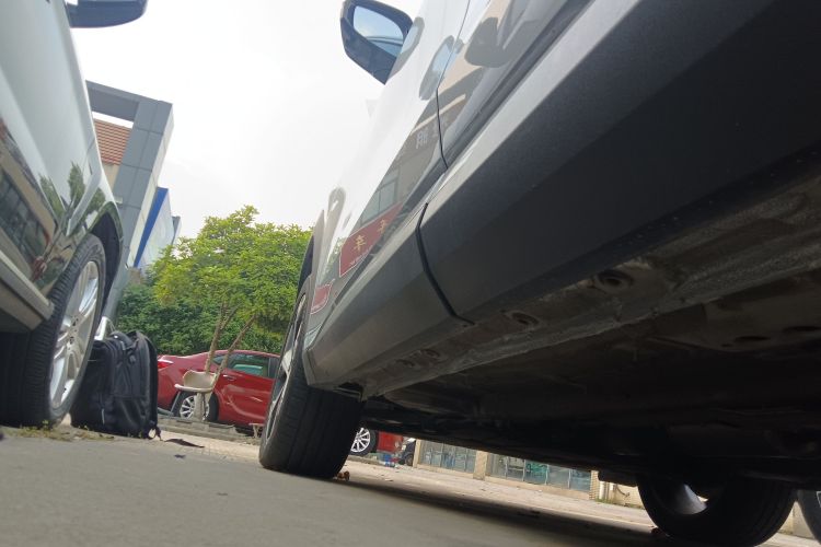 Used Geely Auto FX11 2023 1.5TD DCT Prestige Edition Left Side Sill
