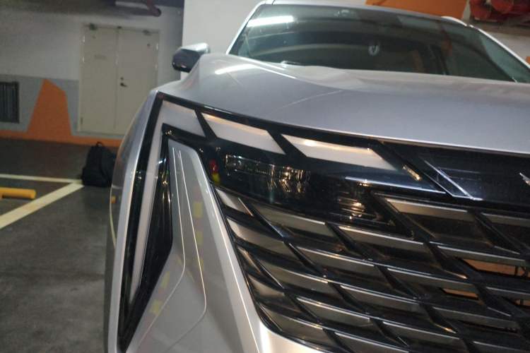 Used Geely Auto FX11 2023 1.5TD DCT Prestige Edition Right Front Headlight