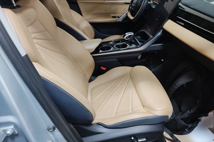Used Geely Auto FX11 2023 1.5TD DCT Prestige Edition Right Front Seat