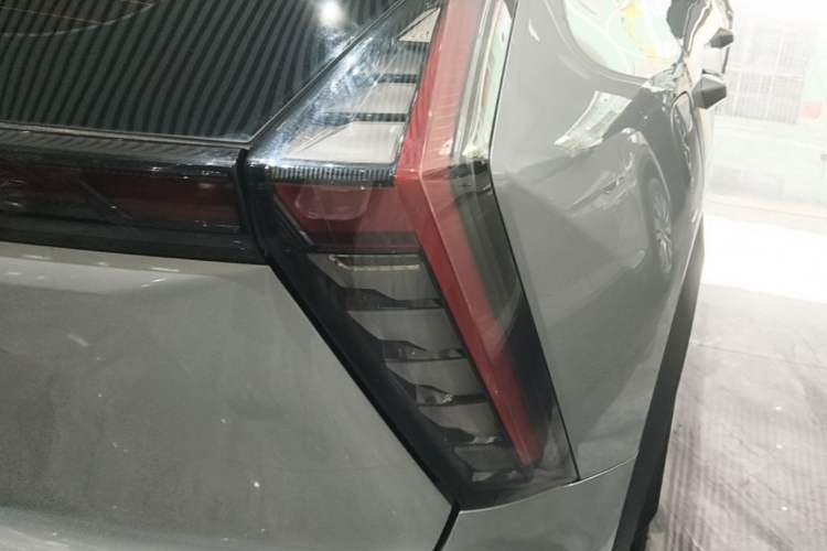 Used Geely Auto FX11 2023 2.0TD DCT Prestige Edition Right Rear Taillight