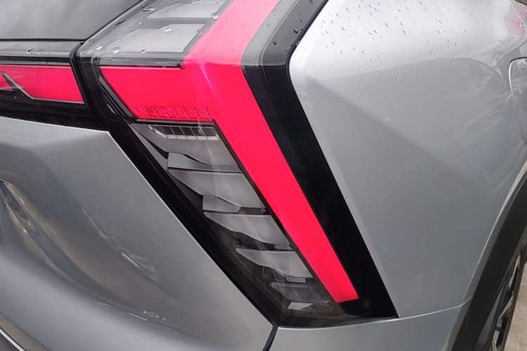 Used Geely Auto FX11 2023 1.5TD DCT Prestige Edition Right Rear Taillight