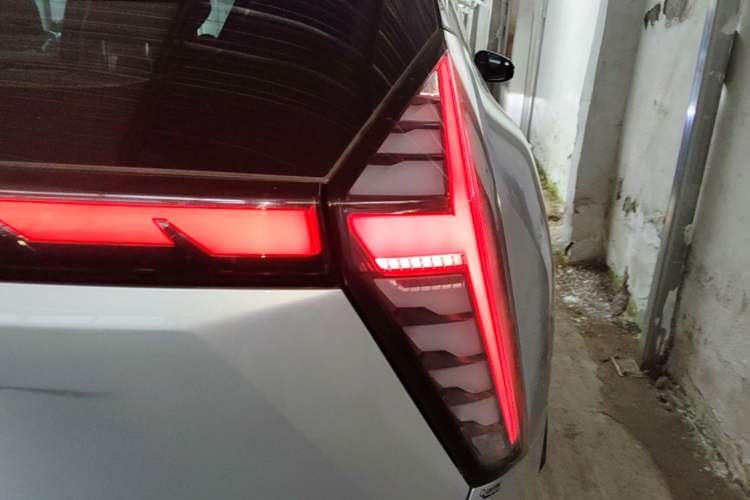 Used Geely Auto FX11 2023 2.0TD DCT Prestige Edition Right Rear Taillight