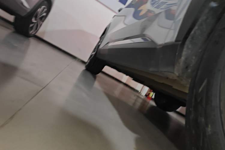 Used Geely Auto FX11 2023 1.5TD DCT Prestige Edition Right Side Sill