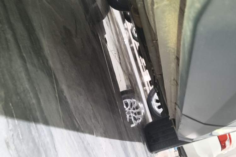 Used Geely Auto FX11 2023 2.0TD DCT Prestige Edition Right Side Sill