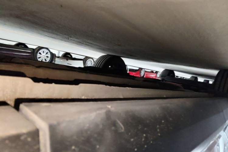 Used Geely Auto FX11 2023 2.0TD DCT Prestige Edition Right Side Sill