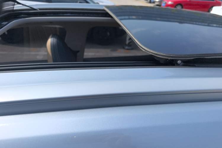 Used Geely Auto FX11 2023 1.5TD DCT Prestige Edition Roof