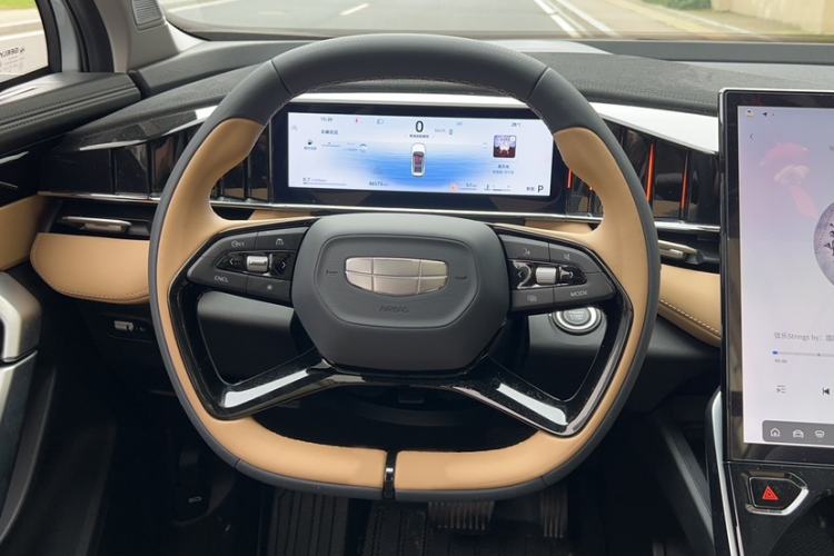 Used Geely Auto FX11 2023 1.5TD DCT Prestige Edition Steering Wheel