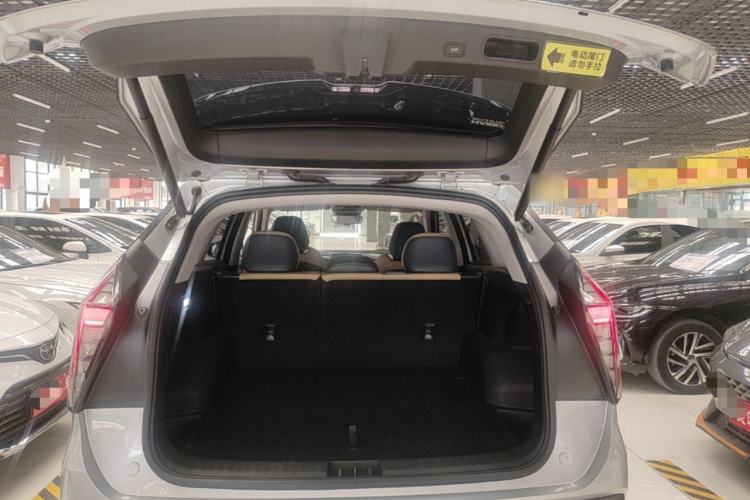 Used Geely Auto FX11 2023 1.5TD DCT Prestige Edition Trunk