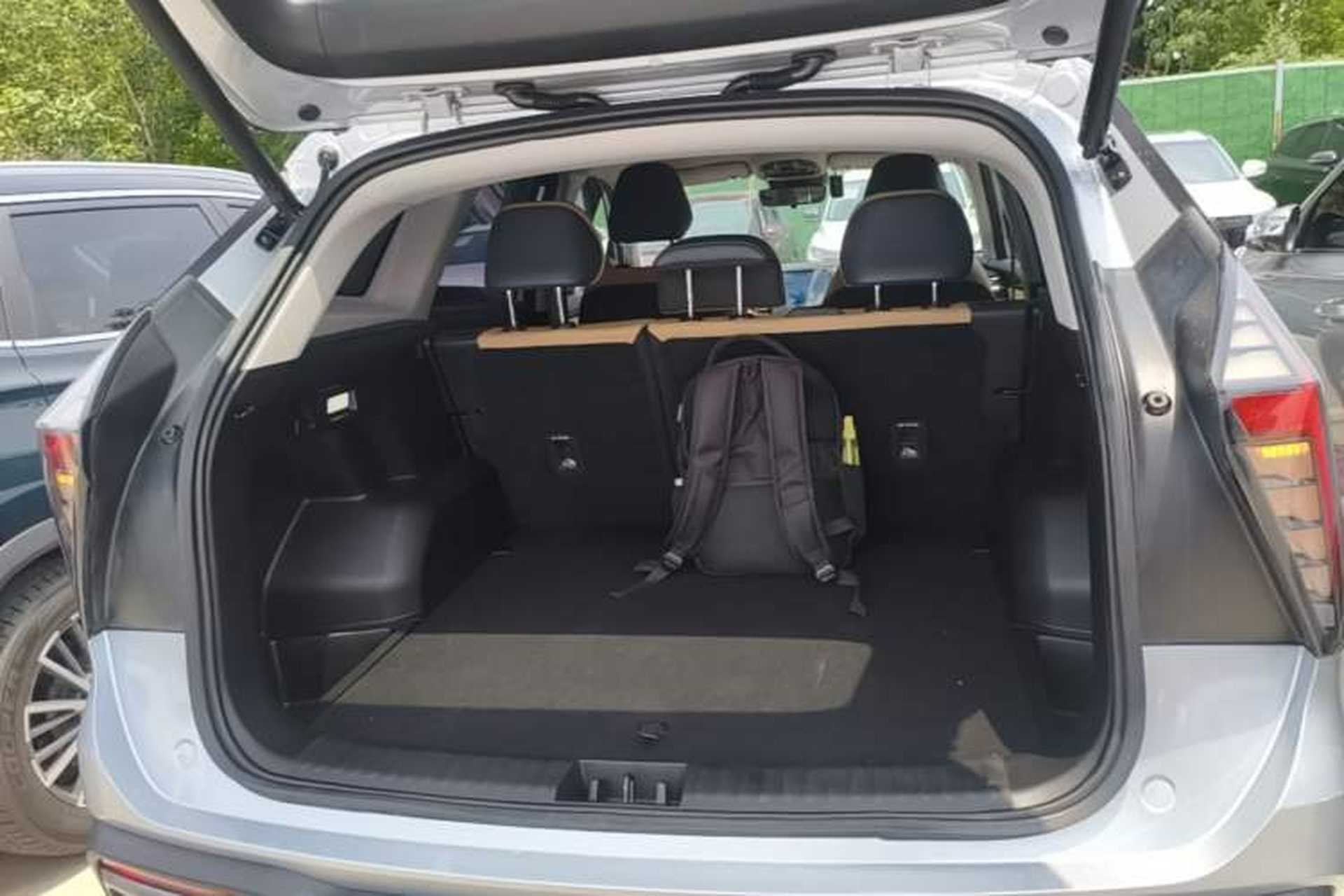 Used Geely Auto FX11 2023 1.5TD DCT Prestige Edition Trunk