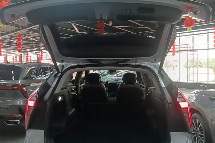 Used Geely Auto FX11 2023 2.0TD DCT Prestige Edition Trunk