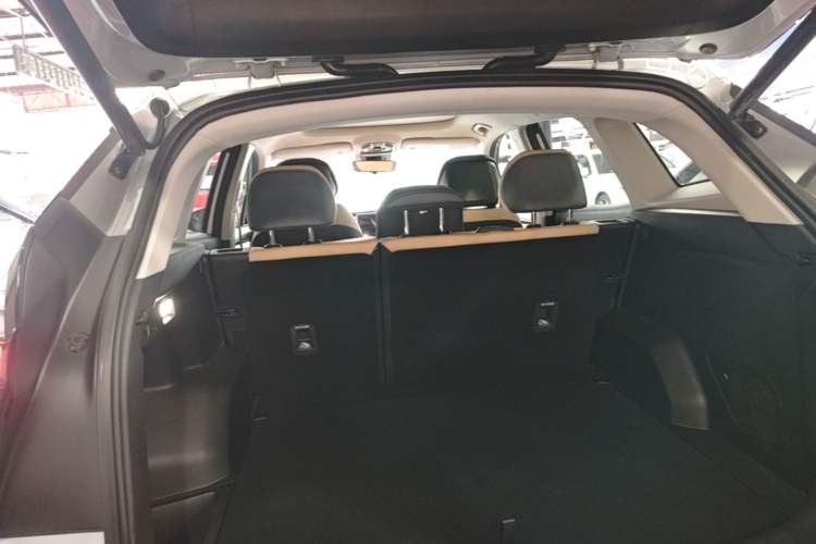 Used Geely Auto FX11 2023 1.5TD DCT Prestige Edition Trunk