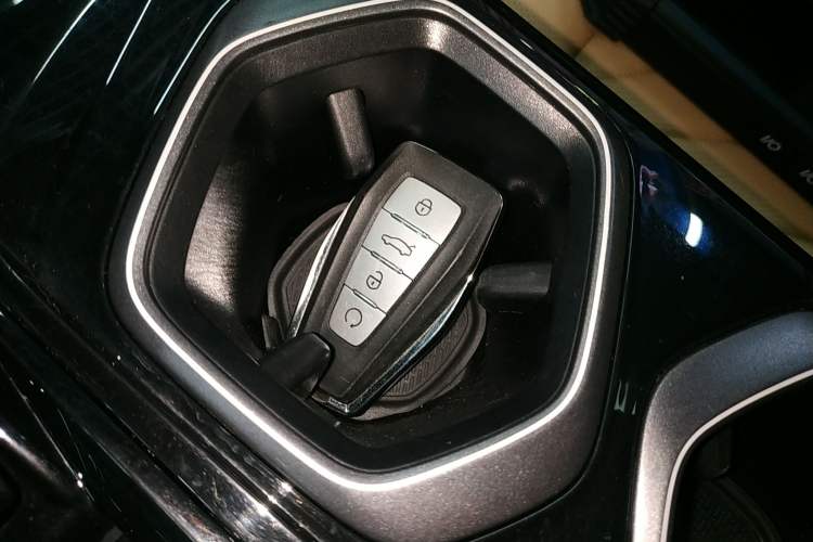 Used Geely Auto FX11 2023 1.5TD DCT Prestige Edition Vehicle Key