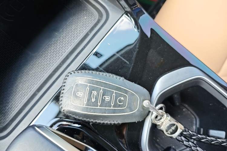 Used Geely Auto FX11 2023 1.5TD DCT Prestige Edition Vehicle Key