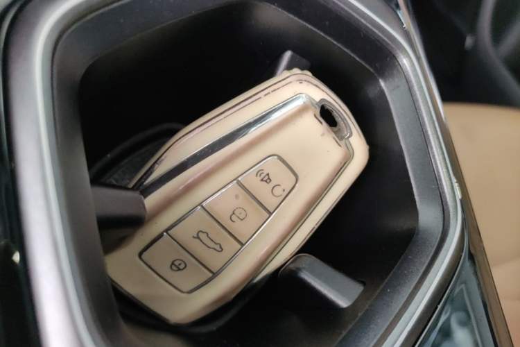 Used Geely Auto FX11 2023 1.5TD DCT Prestige Edition Vehicle Key