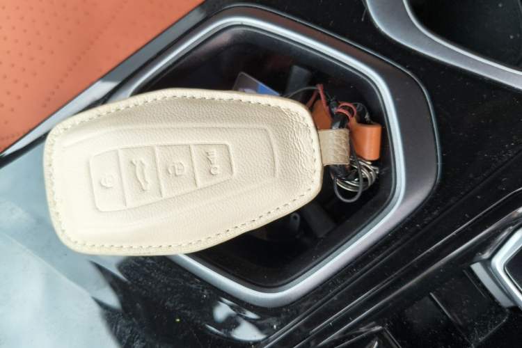 Used Geely Auto FX11 2023 1.5TD DCT Prestige Edition Vehicle Key