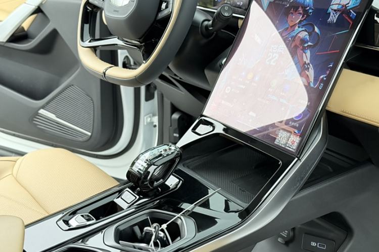 Used Geely Auto FX11 2023 1.5TD DCT Prestige Edition Audio And AC Panel
