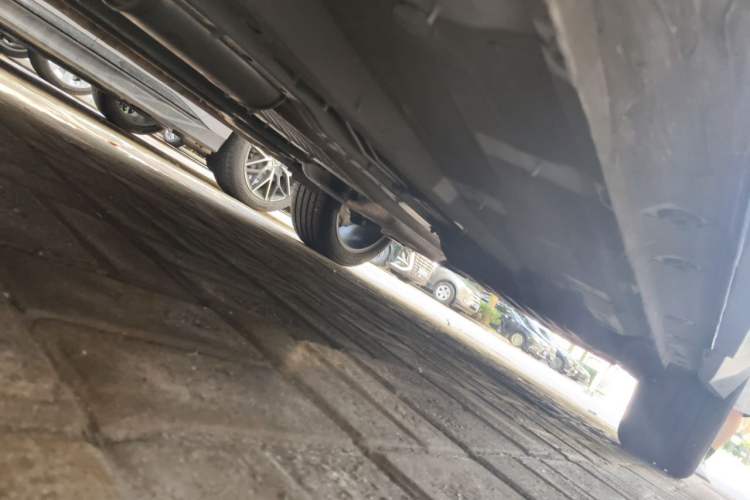 Used Geely Auto FX11 2023 2.0TD DCT Prestige Edition Chassis Front Left