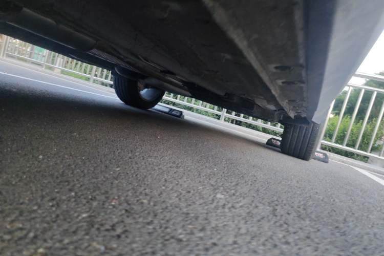 Used Geely Auto FX11 2023 1.5TD DCT Prestige Edition Chassis Front Left