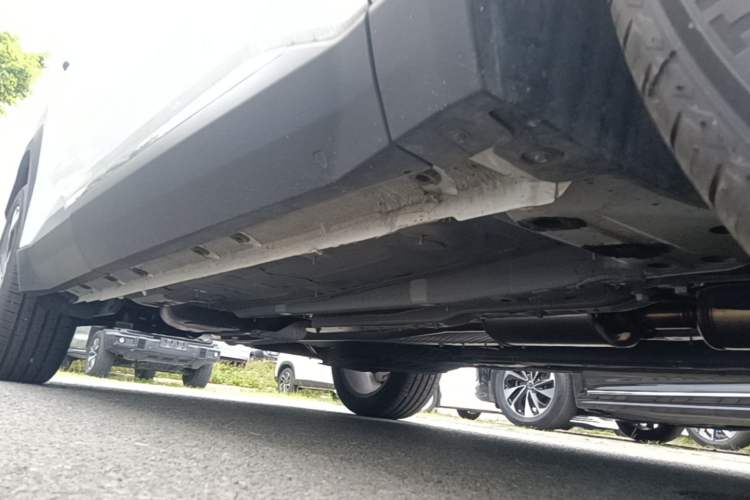 Used Geely Auto FX11 2023 1.5TD DCT Prestige Edition Chassis Front Right