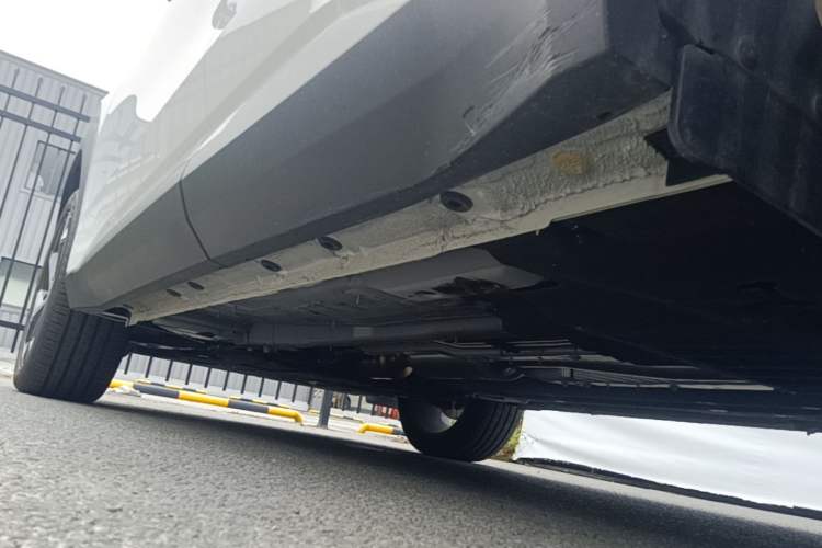 Used Geely Auto FX11 2023 1.5TD DCT Prestige Edition Chassis Rear Left