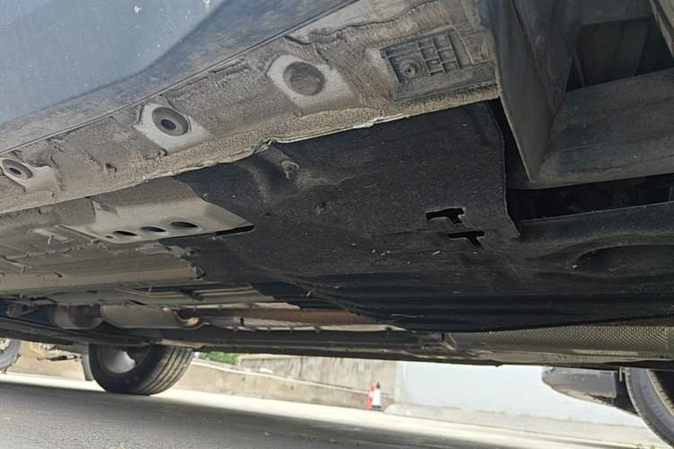 Used Geely Auto FX11 2023 1.5TD DCT Prestige Edition Chassis Rear Left