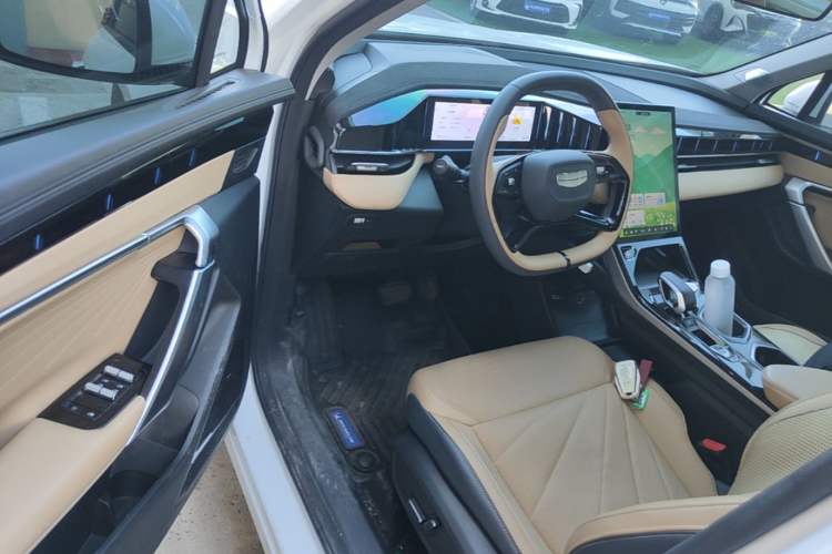 Used Geely Auto FX11 2023 1.5TD DCT Prestige Edition Driver Seat