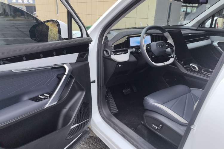 Used Geely Auto FX11 2023 1.5TD DCT Glory Edition Driver Seat