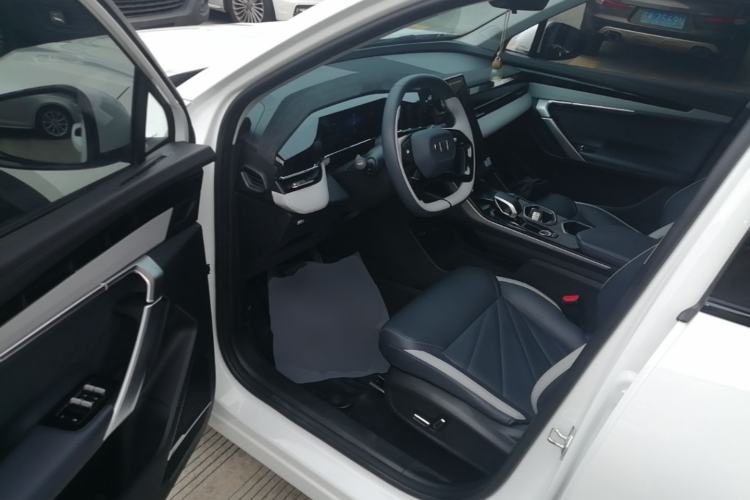 Used Geely Auto FX11 2023 1.5TD DCT Glory Edition Driver Seat