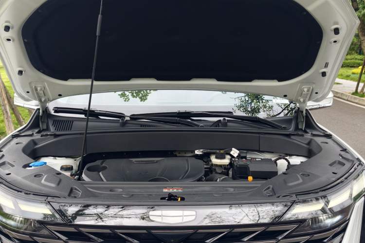 Used Geely Auto FX11 2023 1.5TD DCT Prestige Edition Engine Bay