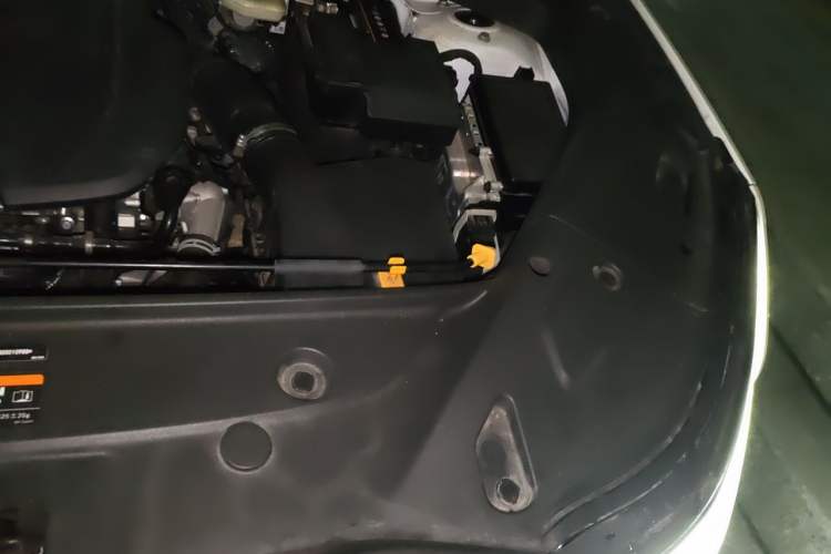 Used Geely Auto FX11 2023 1.5TD DCT Prestige Edition Engine Bay Left