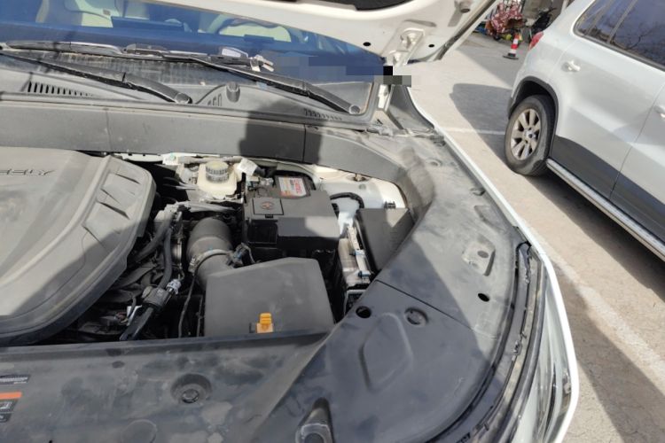 Used Geely Auto FX11 2023 2.0TD DCT Prestige Edition Engine Bay Left