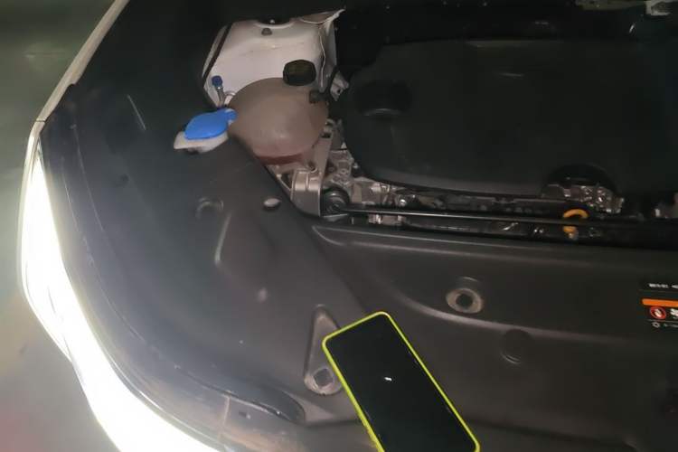Used Geely Auto FX11 2023 1.5TD DCT Prestige Edition Engine Bay Right