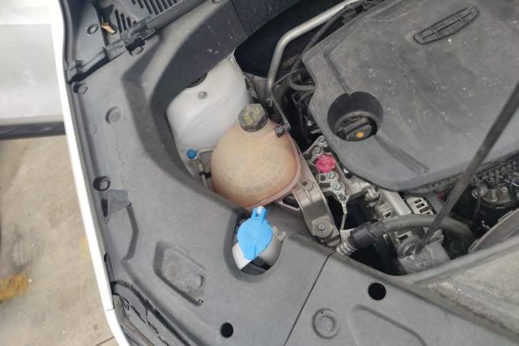 Used Geely Auto FX11 2023 1.5TD DCT Prestige Edition Engine Bay Right