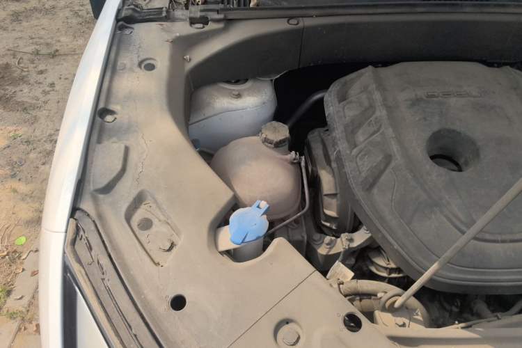 Used Geely Auto FX11 2023 2.0TD DCT Flagship Version Engine Bay Right